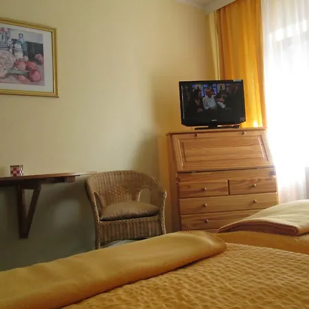 Frau Holle-land-hotel Hotel 3*